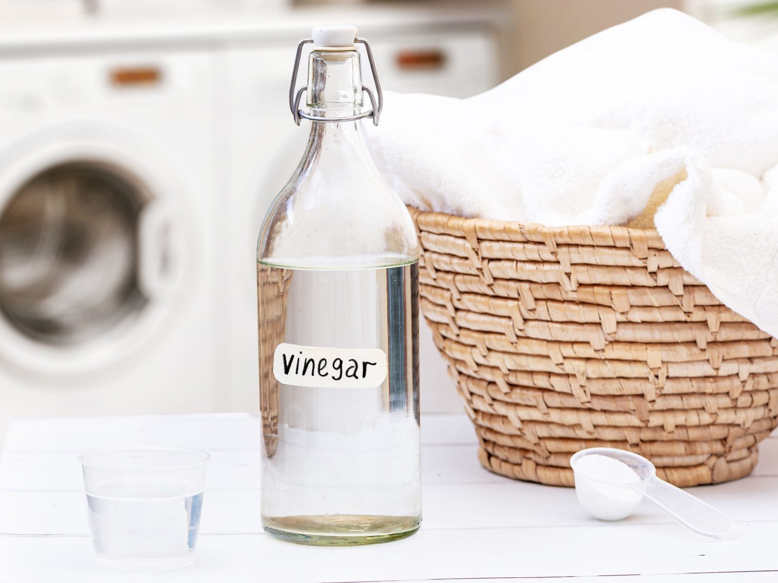 5-no-fail-natural-methods-to-brighten-white-clothes-101cleaningtips